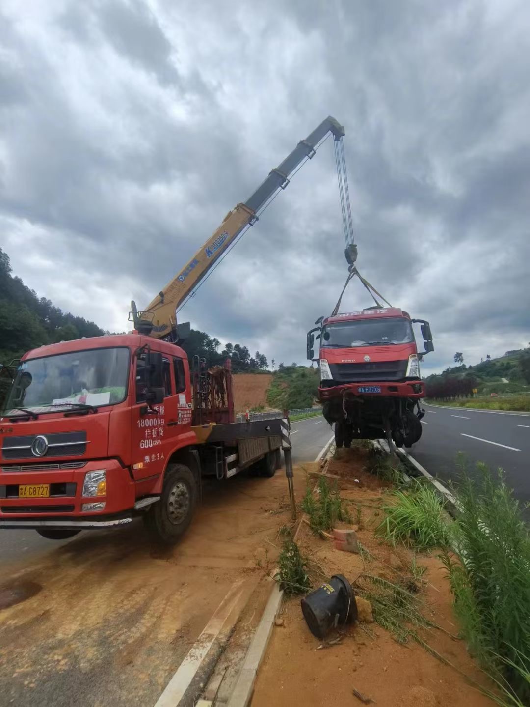 建湖县吊车出租公司在日常生活中对吊车要怎样检查