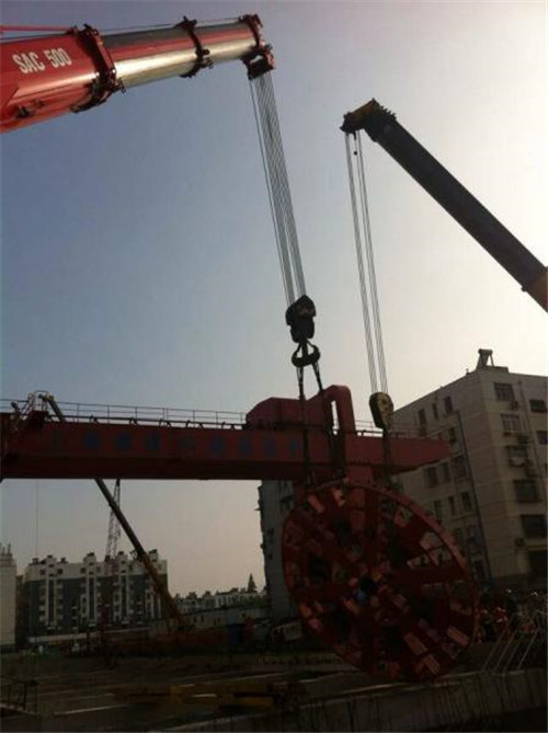 建湖县吊车起重机如何安装钢丝绳使用安全?
